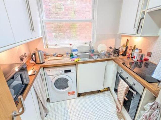 Apartment for rent in Milverton, Green Close