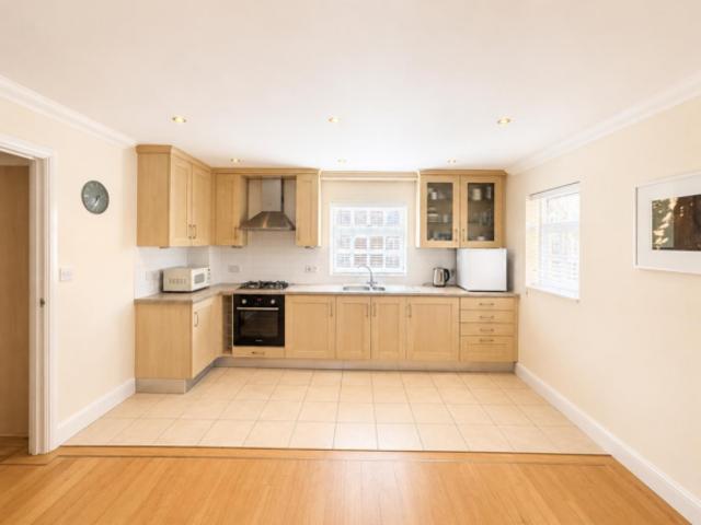 Apartment for rent in Rochester, Kent
