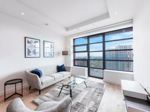 Apartment for rent in London City Island, Blackwall