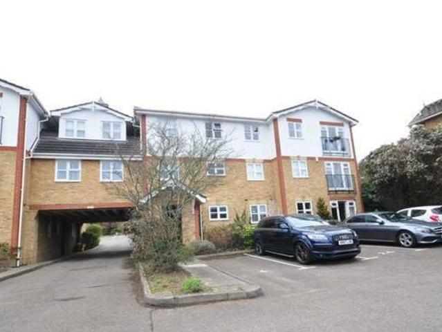 House for rent in Surrey