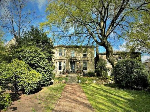 House for rent in Eightlands, Dewsbury