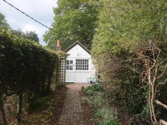 House for rent in West Sussex