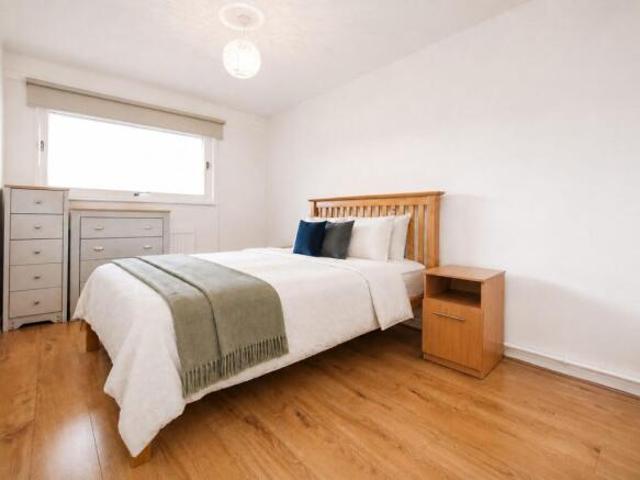 Apartment for rent in Cat Hill