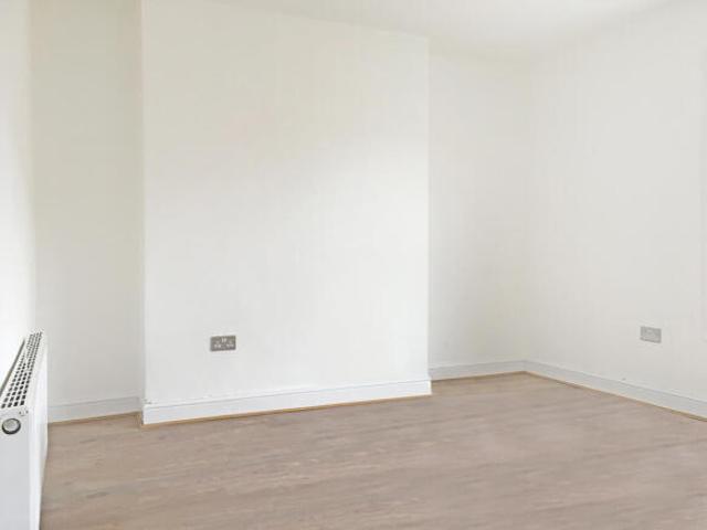 Apartment for rent in Cat Hill