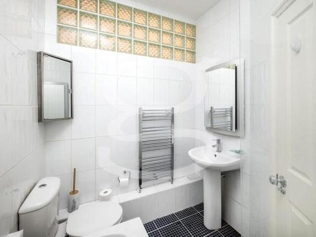 Apartment for rent in Hampstead, Greater London