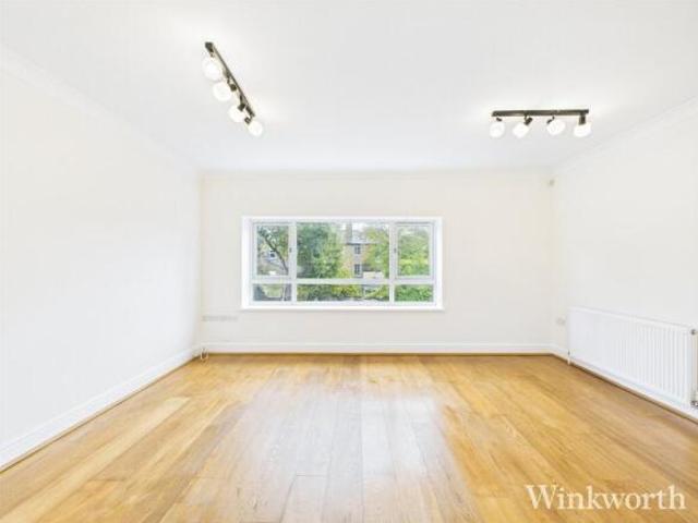 Apartment for rent in Cat Hill, England
