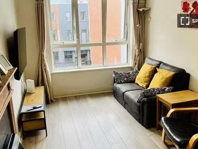 Apartment to rent in Bluebell, North Tipperary