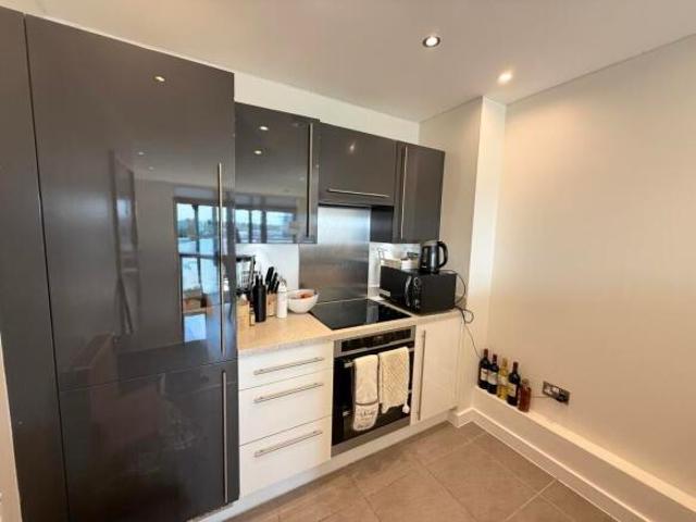 Apartment for rent in Enfield, Greater London