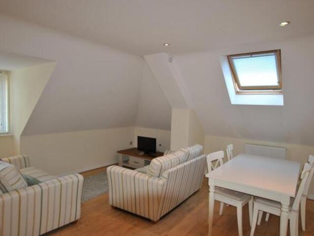 Apartment for rent in Caversham Heights, Reading