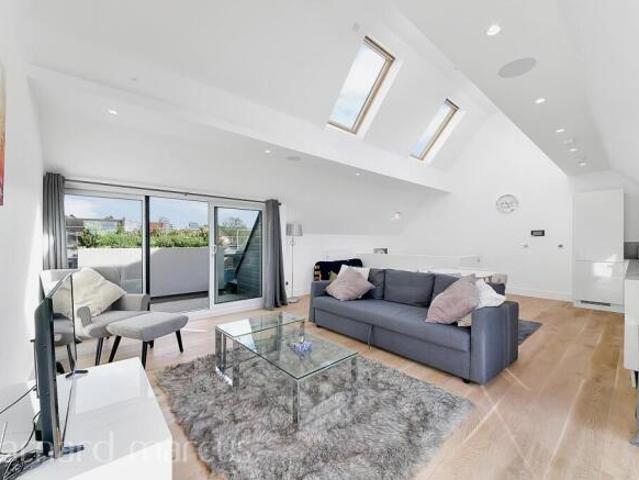 Apartment for rent in Greater London