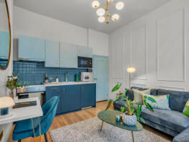 Apartment for rent in Cat Hill, England