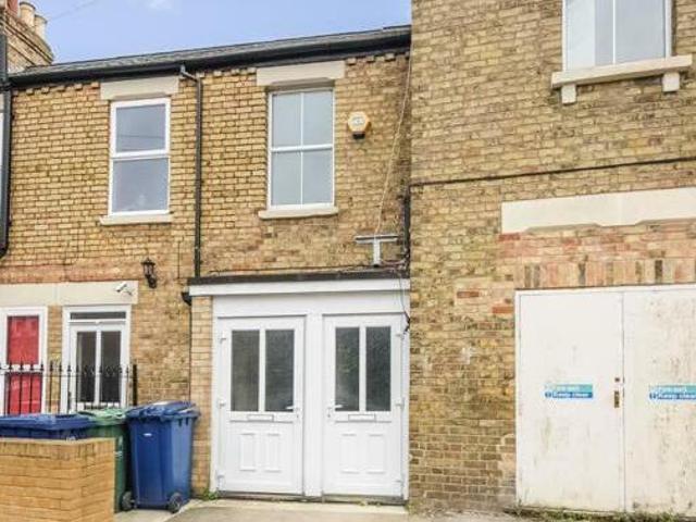 House for rent in The Slade, Oxfordshire