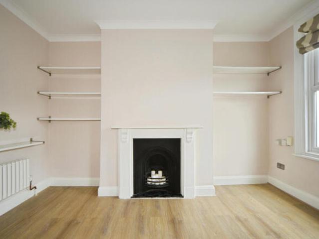 Apartment for rent in Cat Hill