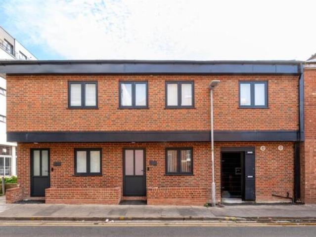 Apartment for rent in Reading