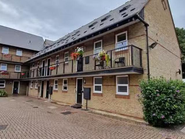 Apartment for rent in Kings Farm, Hamerton