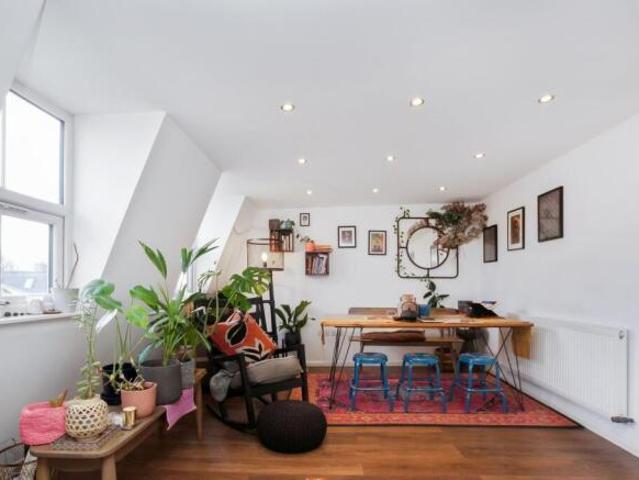 Apartment for rent in Cat Hill