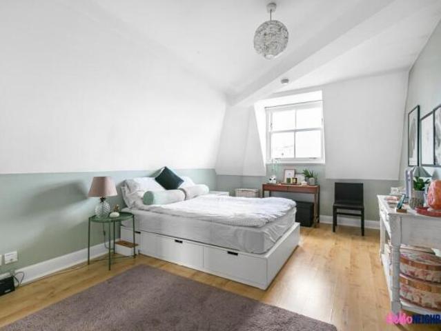 Apartment for rent in Edgware, Greater London
