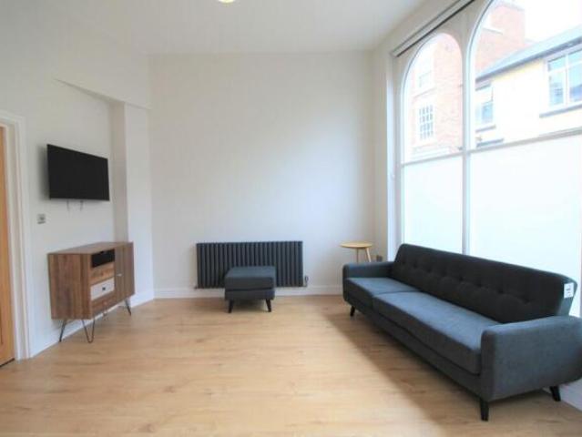 Apartment for rent in Lane, Kirklees