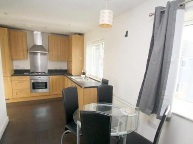 House for rent in Row Town, Surrey