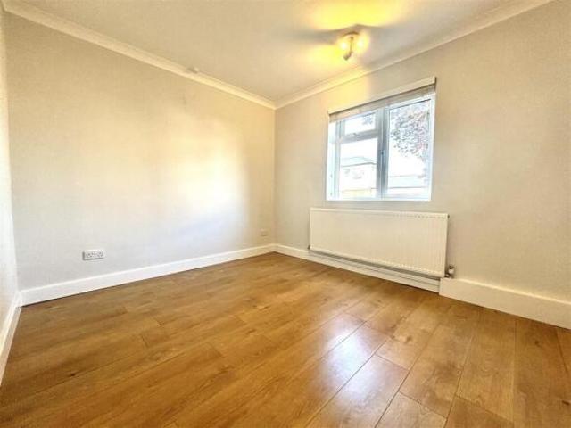 Apartment for rent in Uxbridge, Isle Of Man