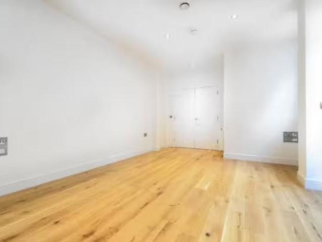 Apartment for rent in Greater London