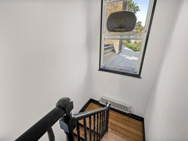 Apartment for rent in Cat Hill