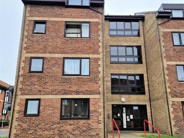 House for rent in Lyons, Greater London