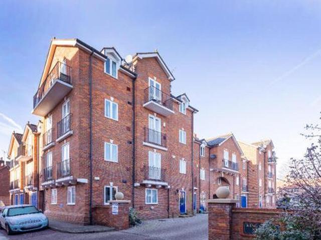 House for rent in Lyons, Greater London