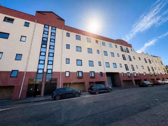 Apartment for rent in Govan, Scotland