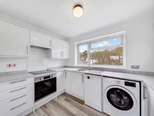 Apartment for rent in Bickley, Greater London