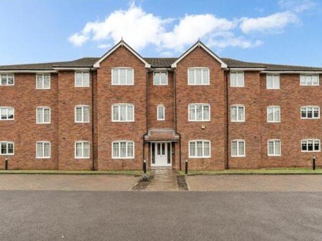 House for rent in Farnborough, Hampshire