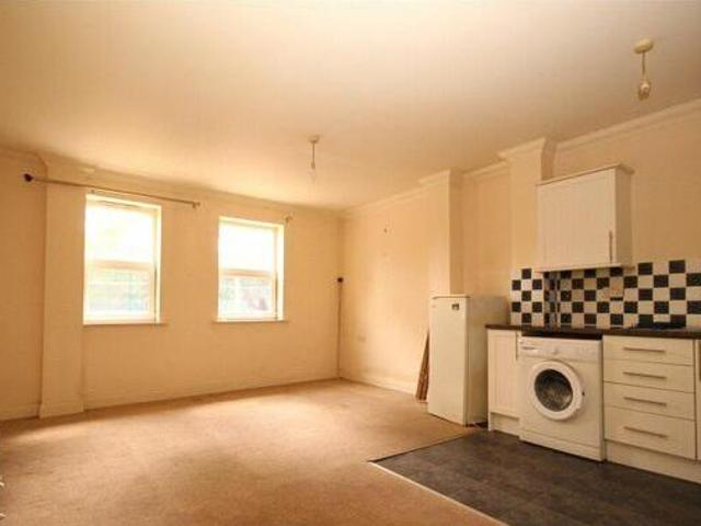 House for rent in Farnborough, Hampshire