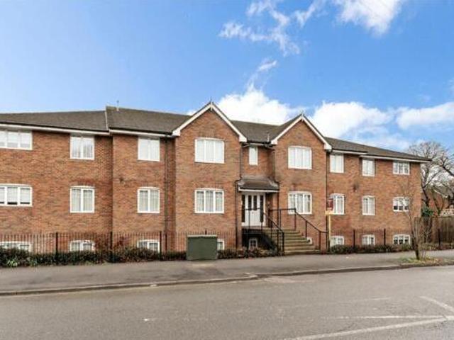House for rent in Farnborough, Hampshire