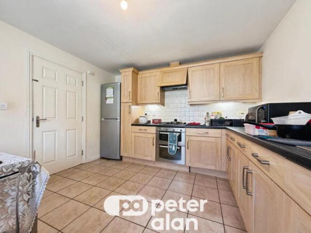 Apartment for rent in Llanishen, Wales