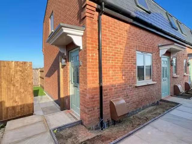Apartment for rent in Catcliffe, South Yorkshire