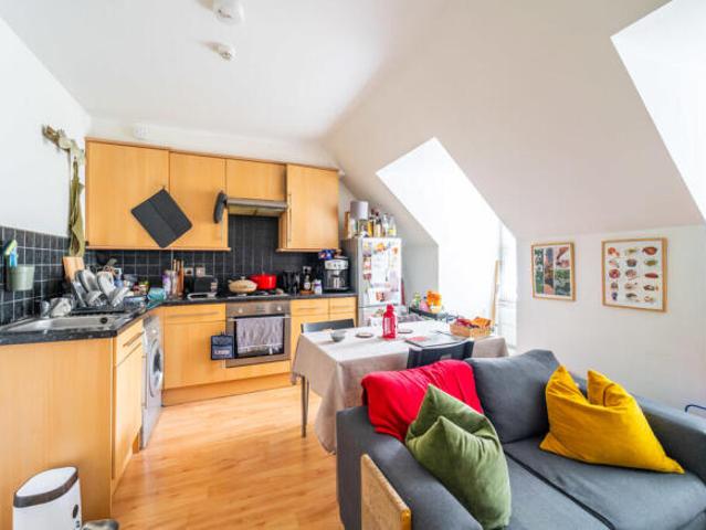 Apartment for rent in Hampstead, Greater London