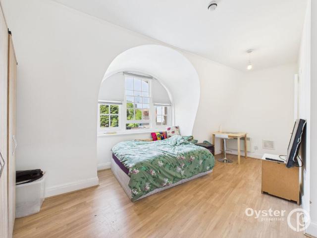 Apartment for rent in Finchley