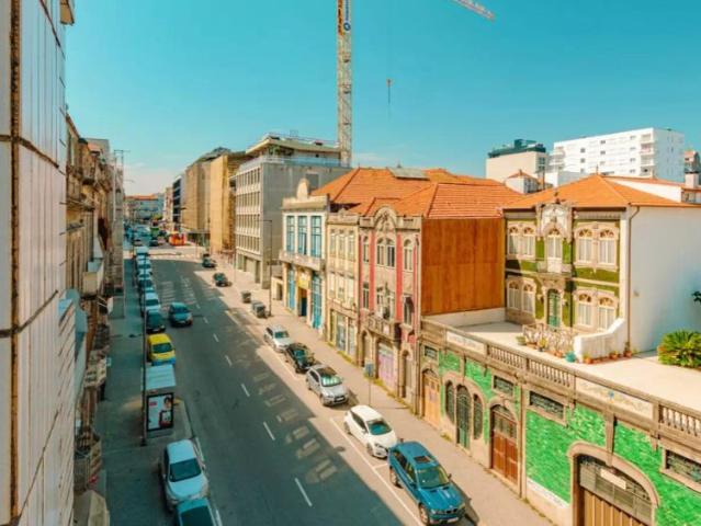 Apartamento alugar em Conjunto Urbano da Ribeira, Porto