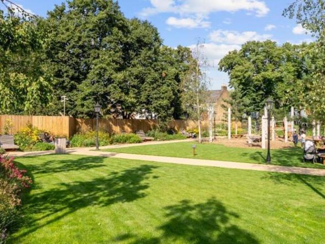 Apartment for rent in Cat Hill