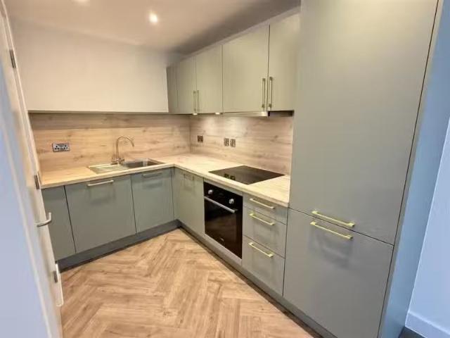 Apartment for rent in South Lane, West Yorkshire