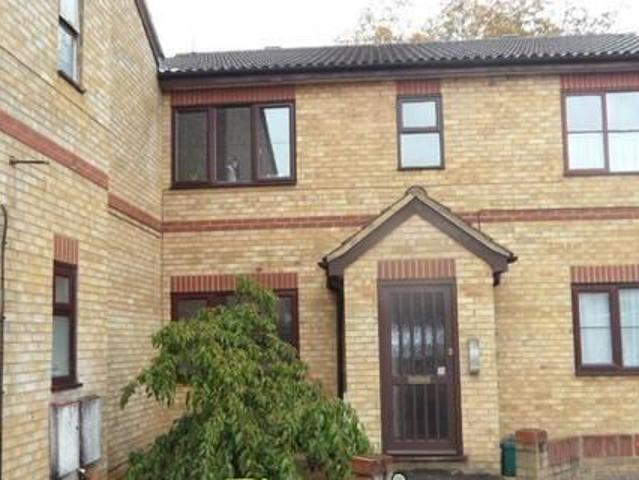 House for rent in Surrey