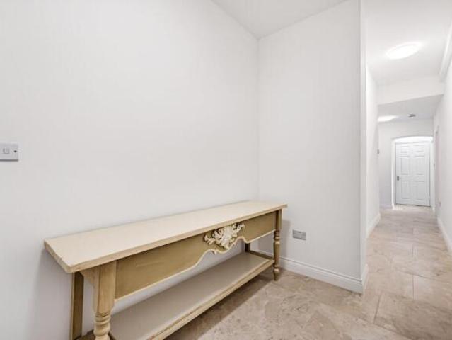 Apartment for rent in Cat Hill