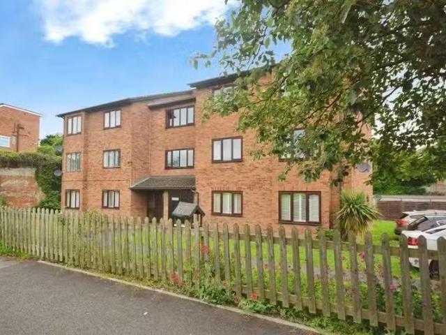 Apartment for rent in South Lane, West Yorkshire
