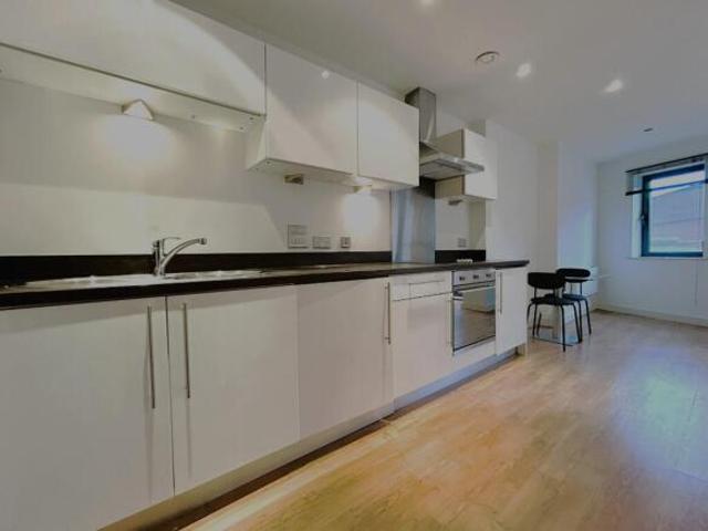 Apartment for rent in Holbeck, West Yorkshire
