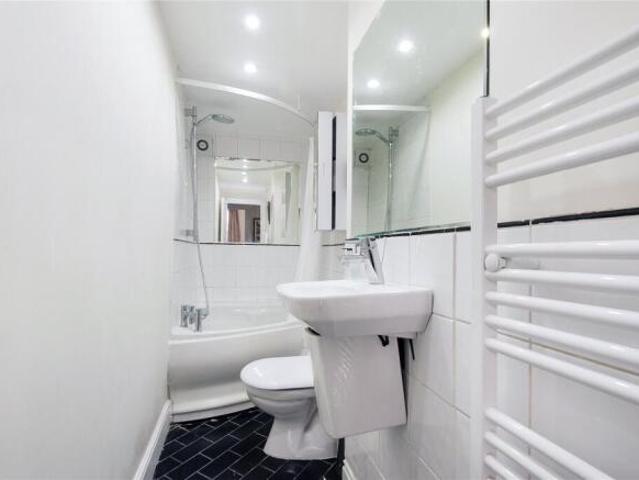 Apartment for rent in Cat Hill
