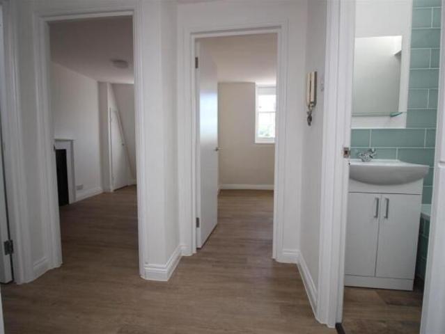 Apartment for rent in Grosvenor, Dulcote