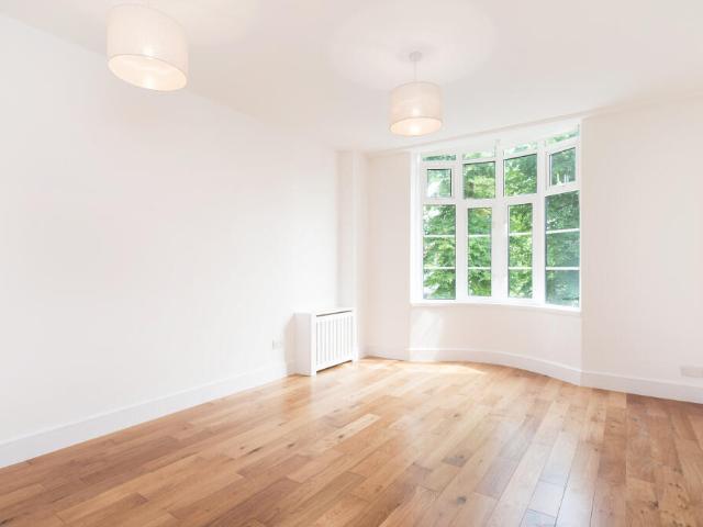 Apartment for rent in St John's Wood