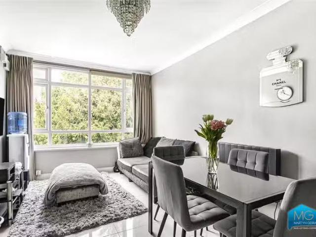 Apartment for rent in Arkley, Greater London