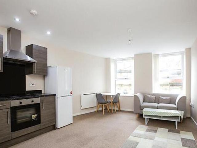 House for rent in Pellon, Halifax