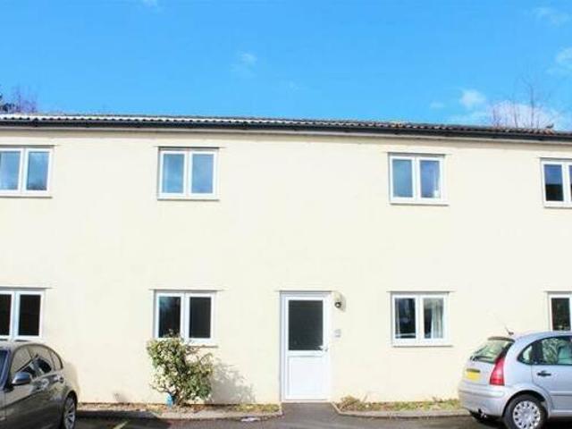 House for rent in Lyons, Greater London